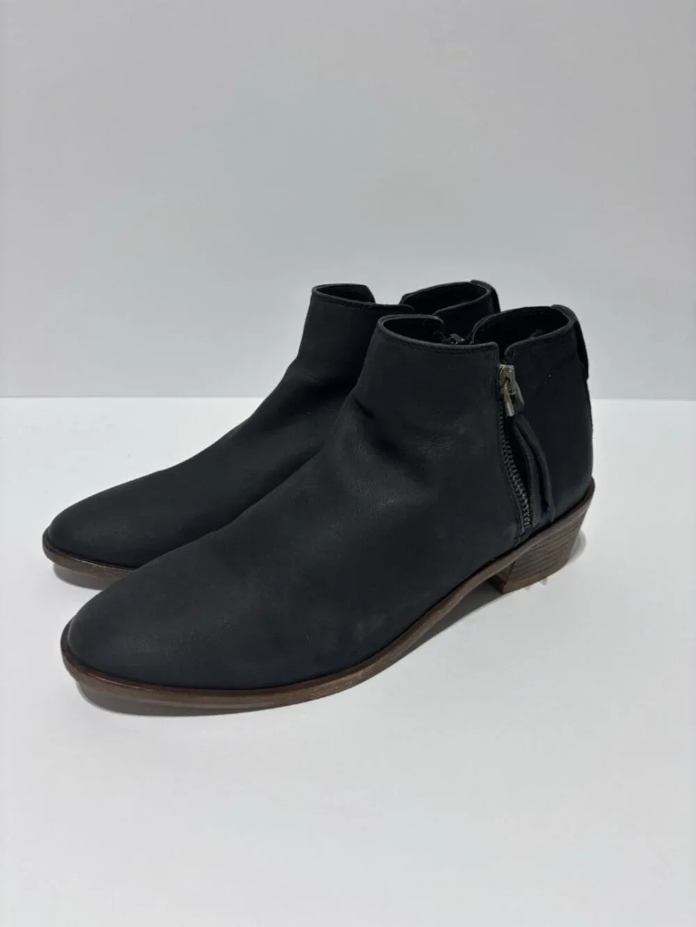 Aldo Women’s Veradia Black Ankle Booties, Size 8 M